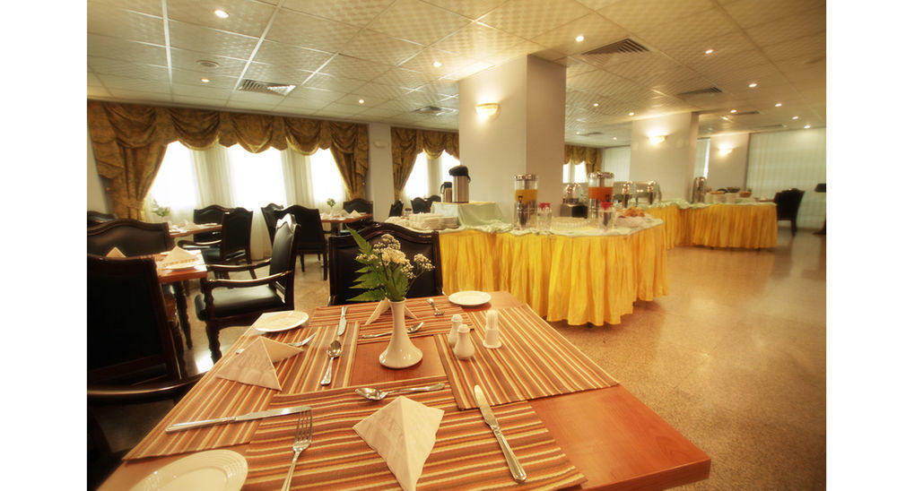City Inn Al Seef Doha Extérieur photo